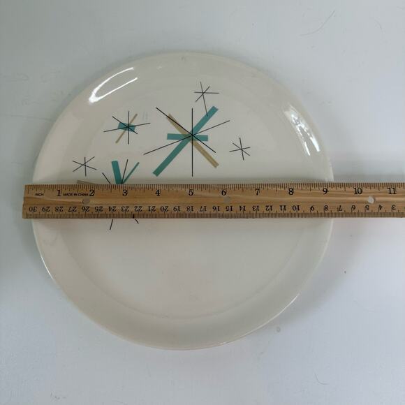 Vintage Salem, North Star, Atomic Starburst, 1 luncheon plate and 8 saucers - Picture 14 of 15